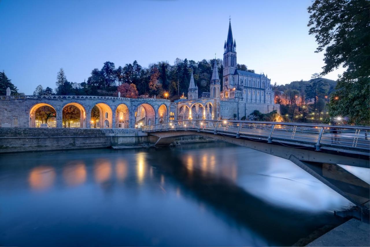 Garnavie - Centre Ville - Les Halles Лурд Екстериор снимка